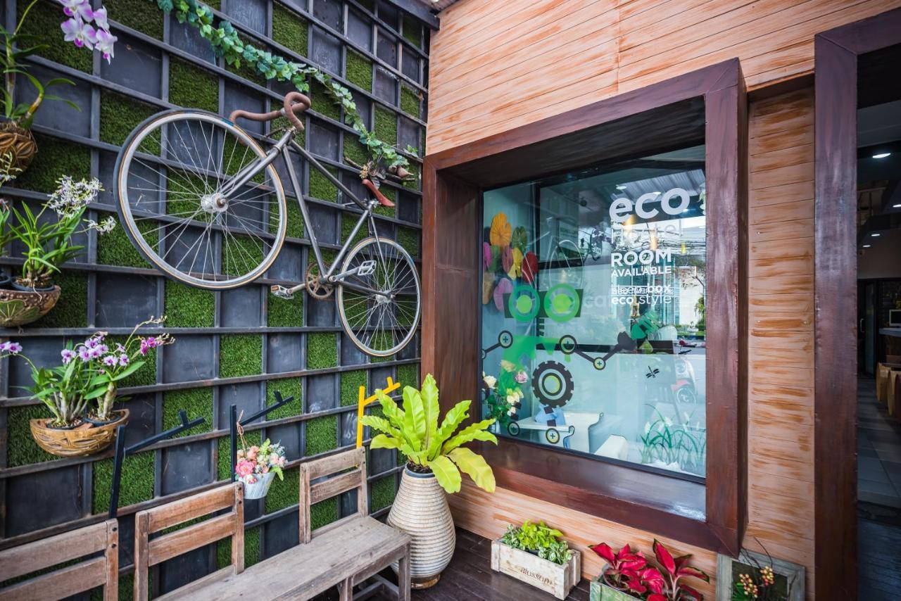 Eco Hostel Phuket Exteriör bild