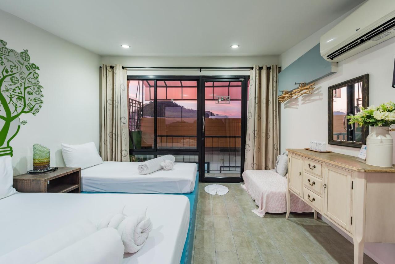 Eco Hostel Phuket Exteriör bild